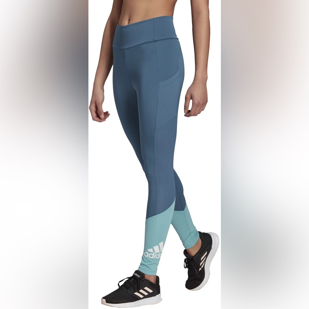 Designed To Move Big Logo Sport Leggings